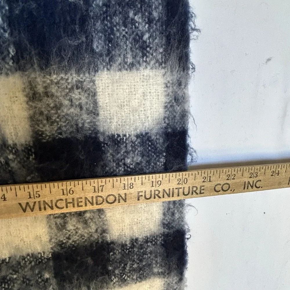 Aerie Women's Scarf Oversized Blanket Blue Cream Plaid Fringe One Size Soft